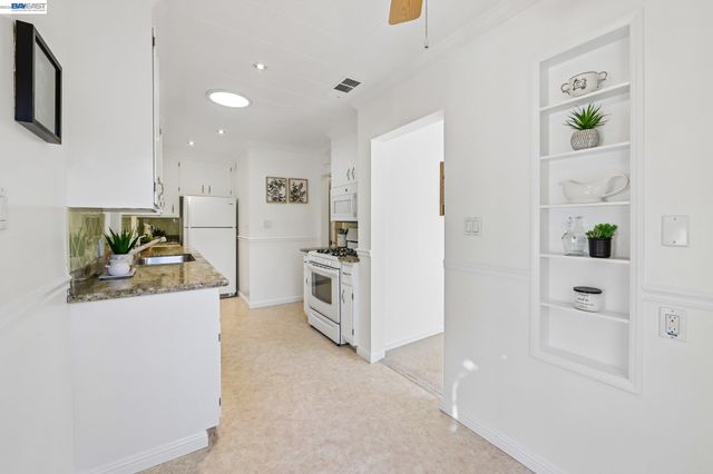 1970 N 6Th St, Concord, CA 94519