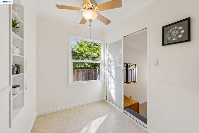 1970 N 6Th St, Concord, CA 94519