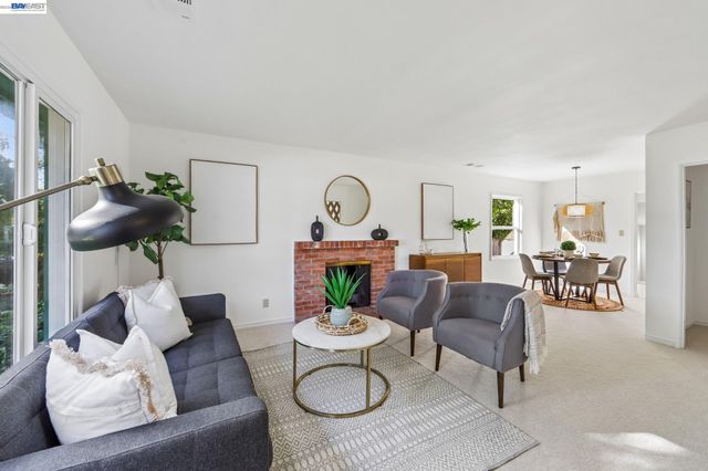 1970 N 6Th St, Concord, CA 94519