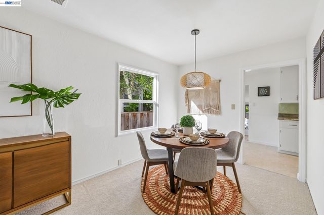 1970 N 6Th St, Concord, CA 94519