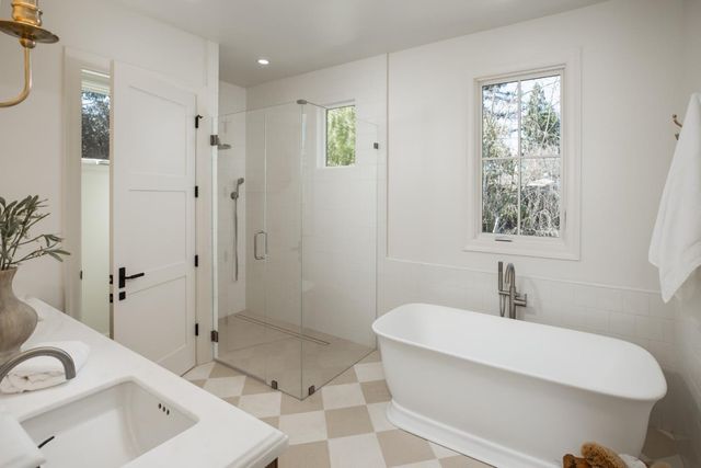 164 Waverley Street, Palo Alto, CA 94301