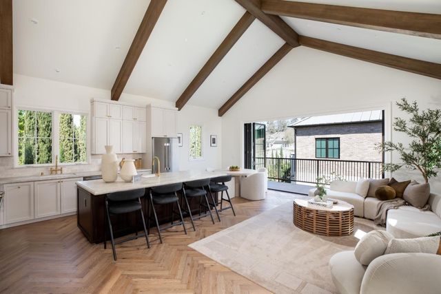 164 Waverley Street, Palo Alto, CA 94301