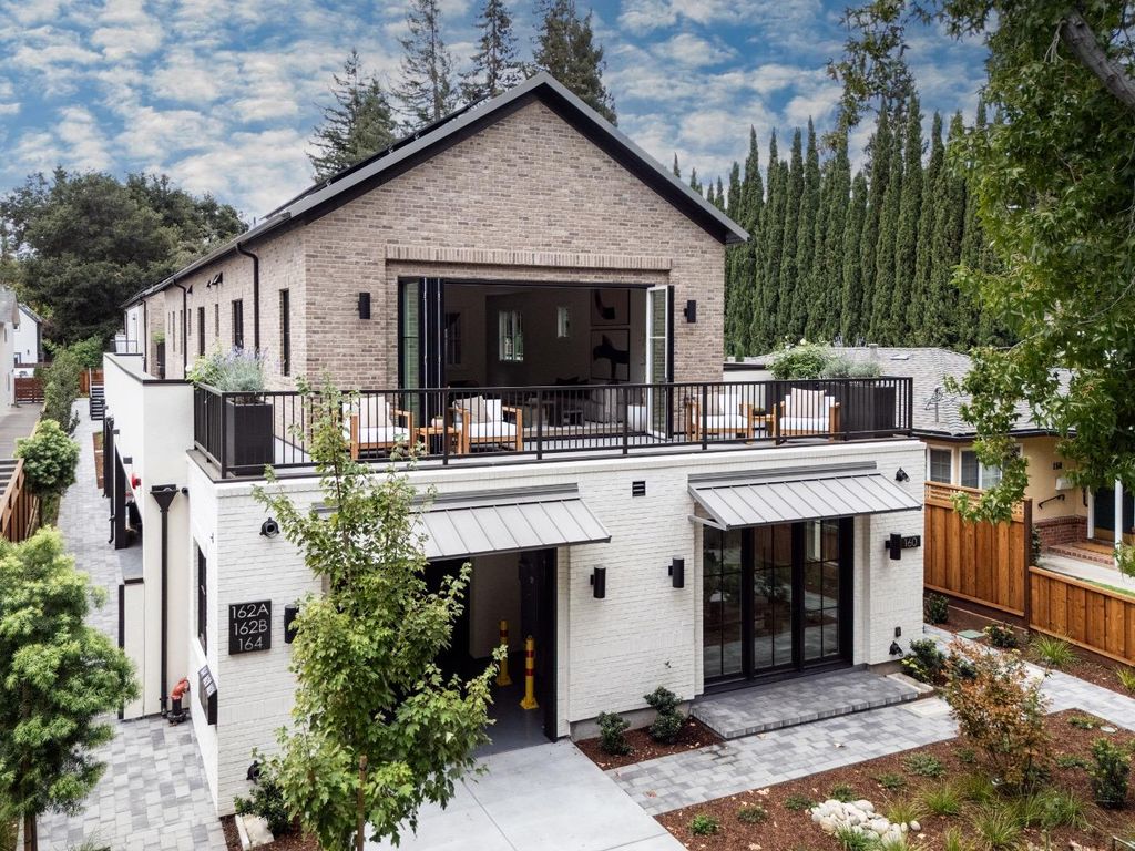 164 Waverley Street, Palo Alto, CA 94301