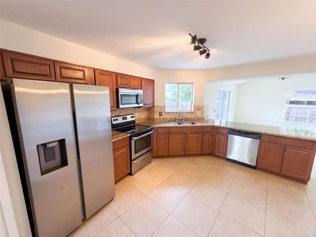 2330 FOGGY RIDGE PARKWAY, Land O Lakes, FL 34639