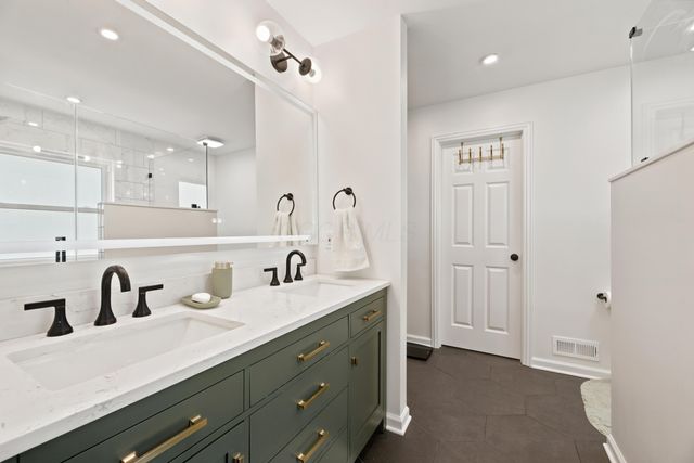 4952 Alston Grove Drive, Westerville, OH 43082