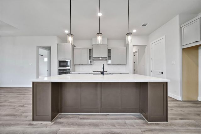 4506 Magnolia Bend Drive, Rosharon, TX 77583