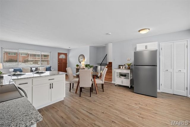 11008 Baywood Terrace, St Louis, MO 63126