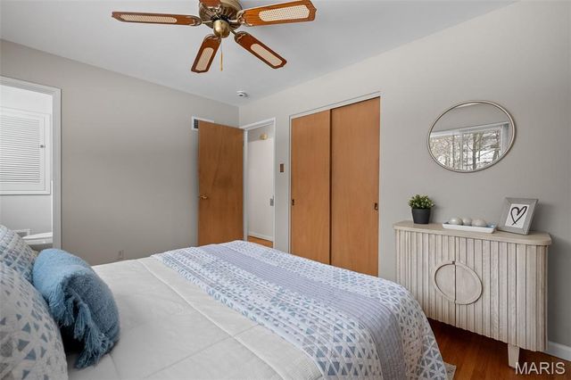 11008 Baywood Terrace, St Louis, MO 63126