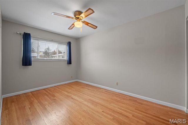 11008 Baywood Terrace, St Louis, MO 63126