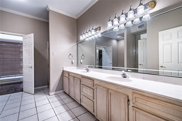 6242 Strasbourg Dr, Corpus Christi, TX 78414