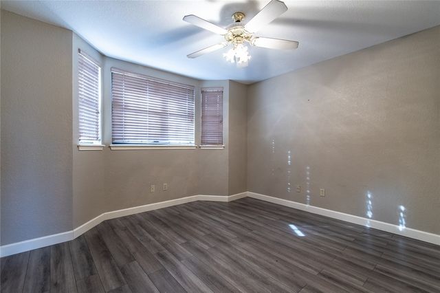 6242 Strasbourg Dr, Corpus Christi, TX 78414