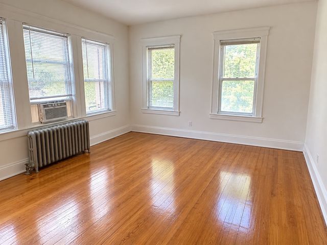 50 Mount Ararat Rd 1, Quincy, MA 02169