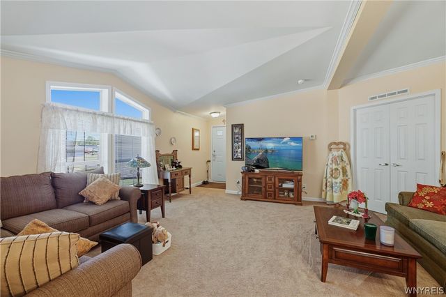 4650 Stonebridge, Clarence, NY 14031