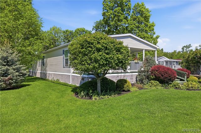 4650 Stonebridge, Clarence, NY 14031