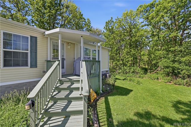 4650 Stonebridge, Clarence, NY 14031