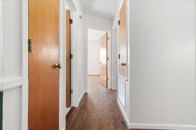 1982 Lawyers Rd, Lynchburg, VA 24501