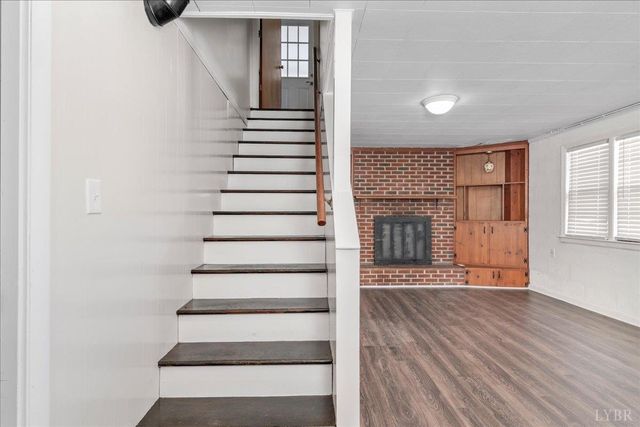 1982 Lawyers Rd, Lynchburg, VA 24501