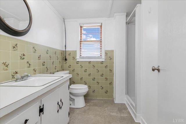 1982 Lawyers Rd, Lynchburg, VA 24501