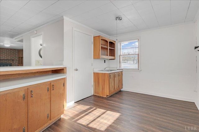 1982 Lawyers Rd, Lynchburg, VA 24501