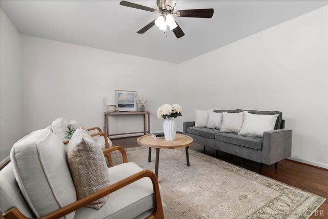 1982 Lawyers Rd, Lynchburg, VA 24501