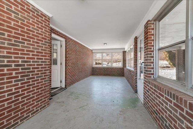 1982 Lawyers Rd, Lynchburg, VA 24501