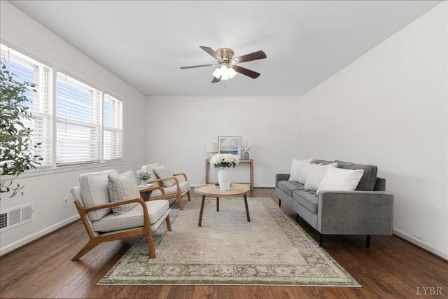 1982 Lawyers Rd, Lynchburg, VA 24501