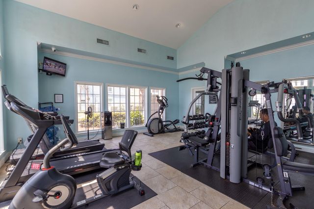 7000 Seawall Boulevard 833, Galveston, TX 77551