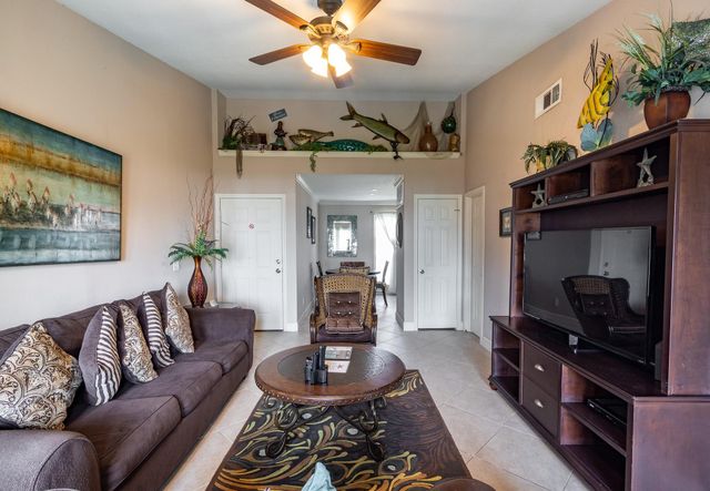 7000 Seawall Boulevard 833, Galveston, TX 77551