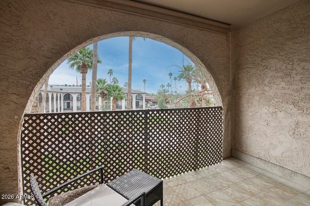 3033 E DEVONSHIRE Avenue 3032, Phoenix, AZ 85016