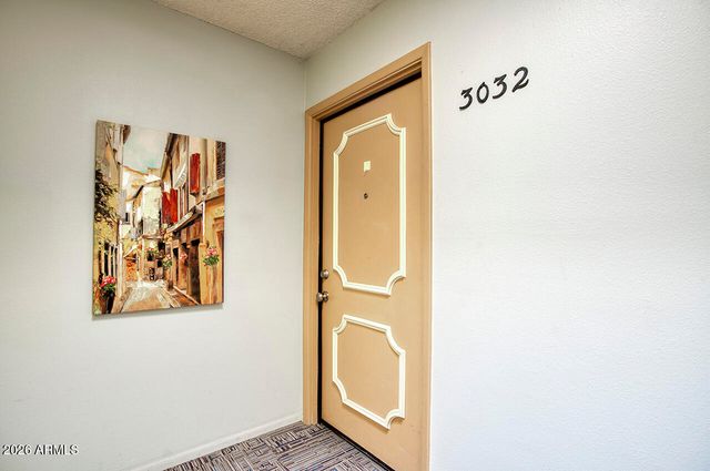 3033 E DEVONSHIRE Avenue 3032, Phoenix, AZ 85016
