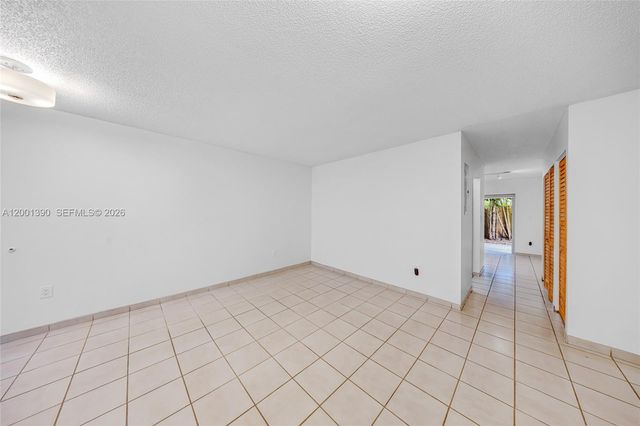 72 SW 113th Ave, Sweetwater, FL 33174