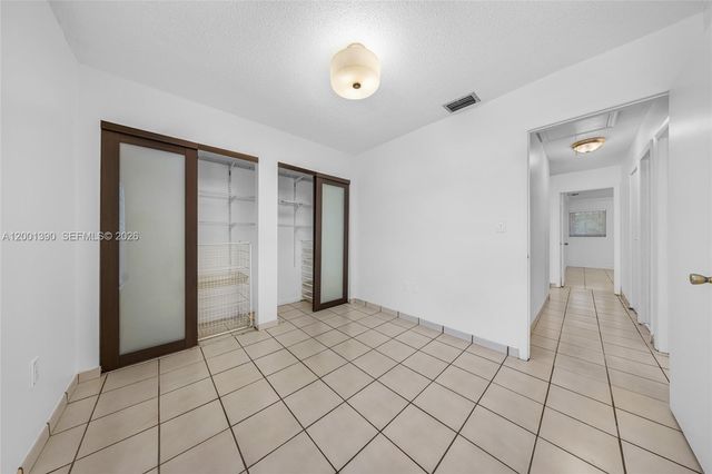 72 SW 113th Ave, Sweetwater, FL 33174