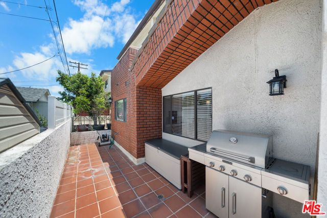527 W Harvard Street 4, Glendale, CA 91204