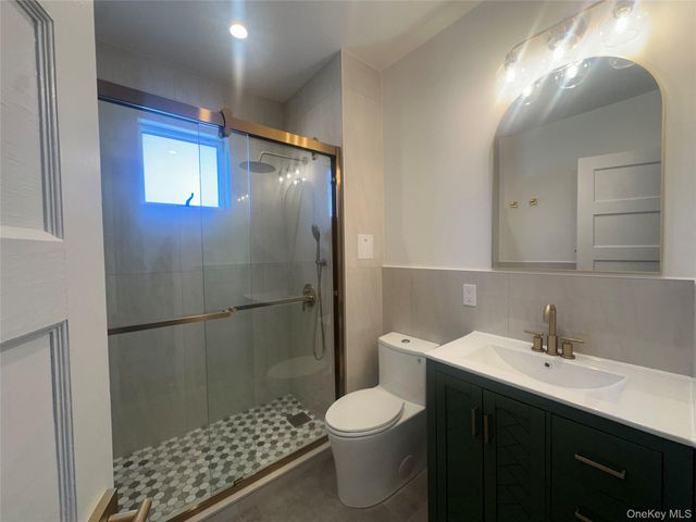 55 Sea Cliff Avenue, Sea Cliff, NY 11579