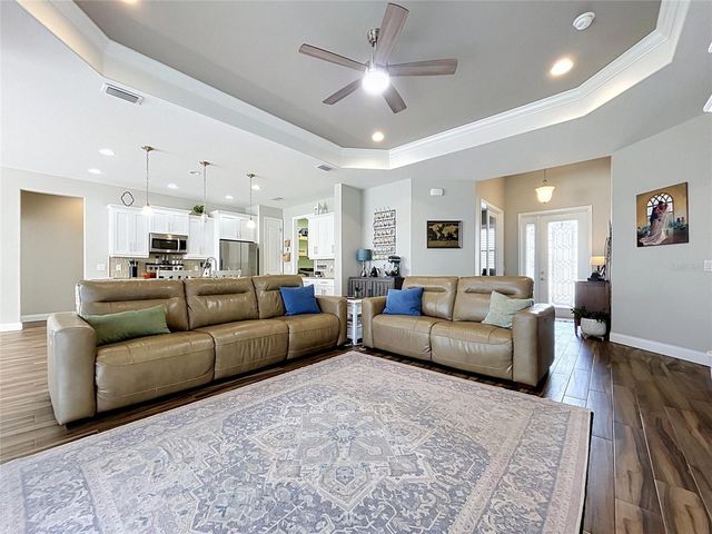 6104 HIGHLANDS GRACE BOULEVARD, Lakeland, FL 33812