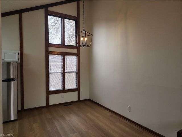 1901 Stonewood Drive, Winston-salem, NC 27103