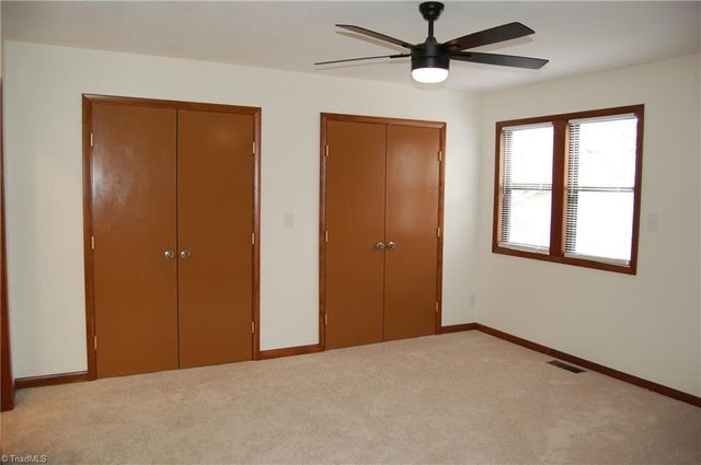 1901 Stonewood Drive, Winston-salem, NC 27103