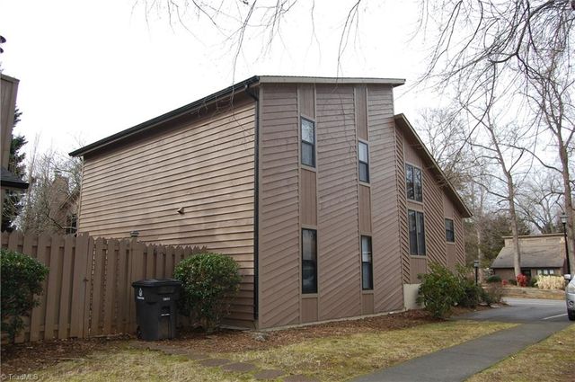 1901 Stonewood Drive, Winston-salem, NC 27103