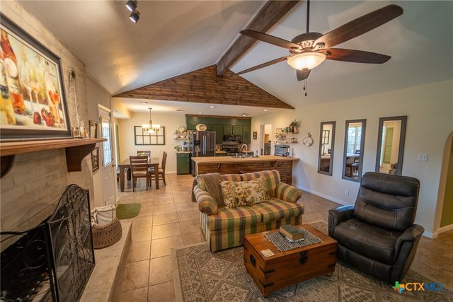 301 Antietam Drive, Victoria, TX 77904