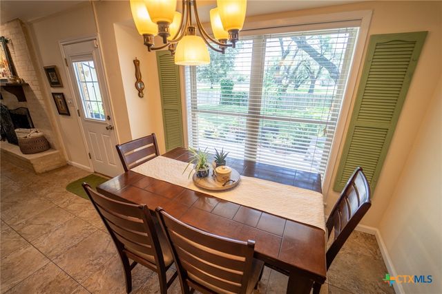 301 Antietam Drive, Victoria, TX 77904