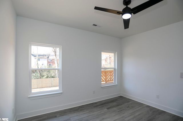 198 Saragota Avenue, Spartanburg, SC 29302