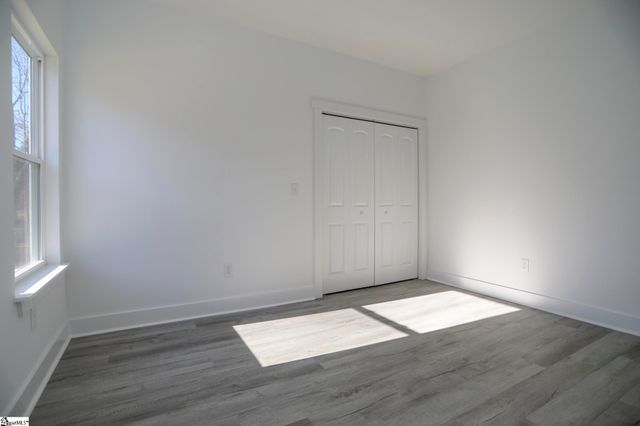 198 Saragota Avenue, Spartanburg, SC 29302