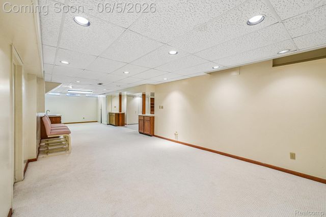 4523 Rivers Edge Drive, Troy, MI 48098