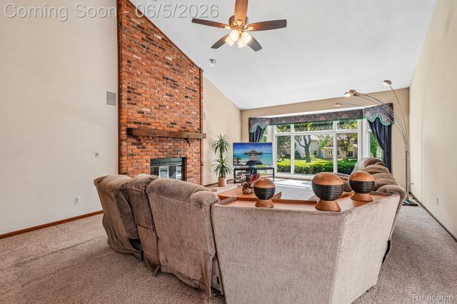 4523 Rivers Edge Drive, Troy, MI 48098