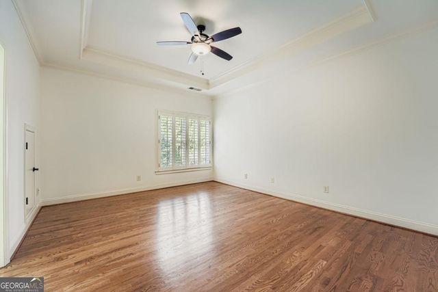 12620 Old Surrey Place, Roswell, GA 30075