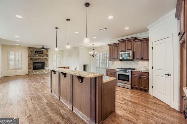 12620 Old Surrey Place, Roswell, GA 30075