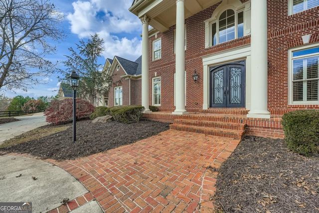 12620 Old Surrey Place, Roswell, GA 30075