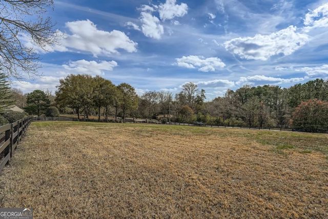 12620 Old Surrey Place, Roswell, GA 30075