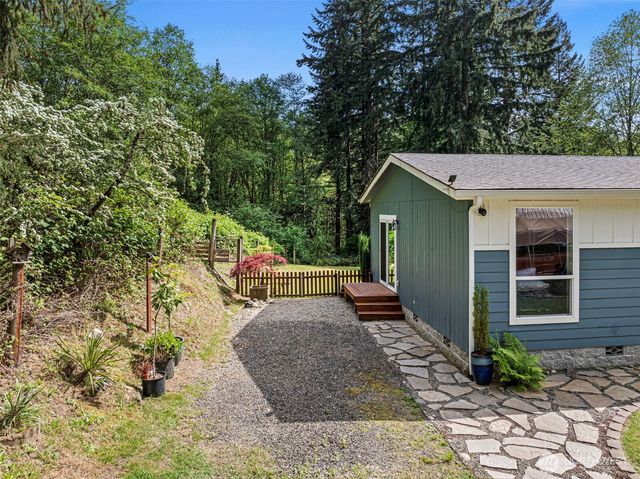 6852 SE Garfield Street, Port Orchard, WA 98366