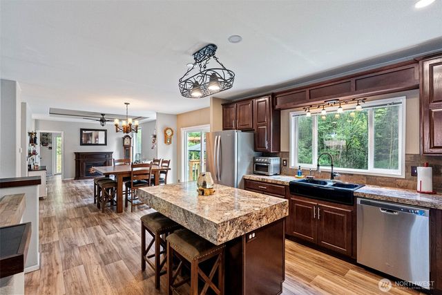6852 SE Garfield Street, Port Orchard, WA 98366